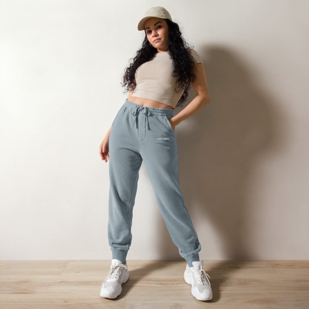 <strong>Dieses Design gibt es exklusiv nur hier im Onlineshop von Frau Hippe!</strong> - Dieses Design gibt es exklusiv nur hier im Onlineshop von Frau Hippe! - Pigmentgefärbte Sweatpants